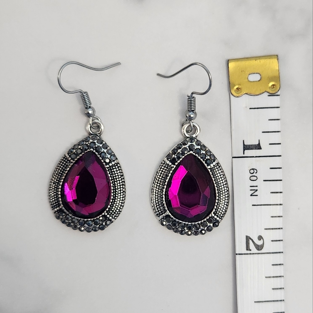 Paparazzi Magenta Teardrop Earrings Silver Setting Purple Crystal Dangle - Picture 9 of 9
